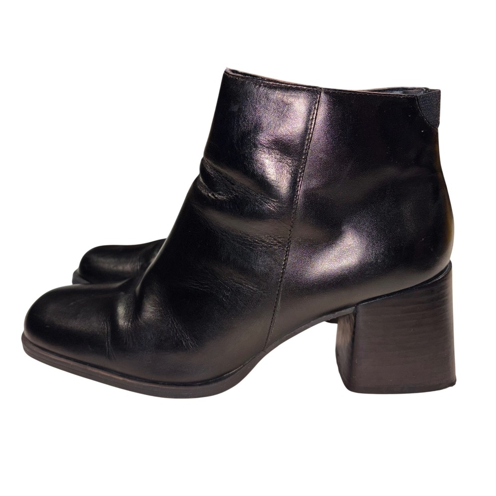 Bernardo Ankle Boots 9.5M Black Leather Square Toe Block Heel Vintage 90s Brazil